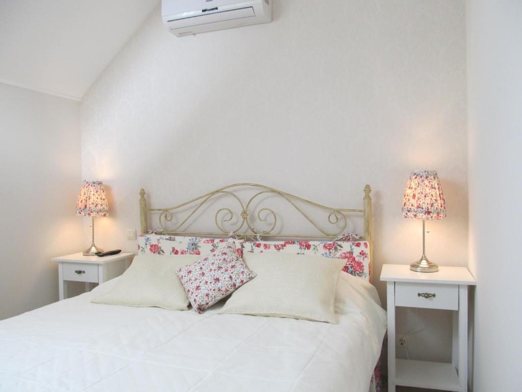 Family House Lambert Hotell Berehove  Rom bilde